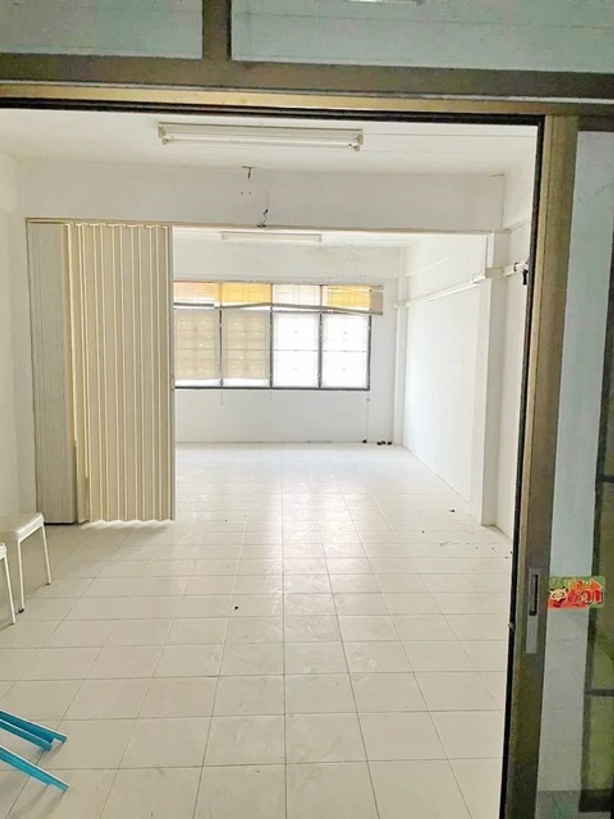 Soi Miss Teen SIA, Siam Inter, 4-story commercial building, 3 bedrooms, 3 water, with a floating mezzanine 20 sq.w. 210 sq.m., Ramkhamhaeng 158-162 – รูปที่ 3