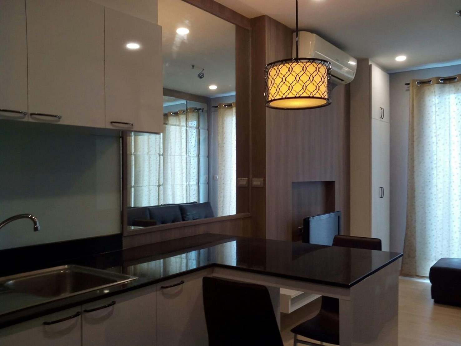 Villa Sathorn (วิลล่า สาทร) (1bed1bath 40sqm) 