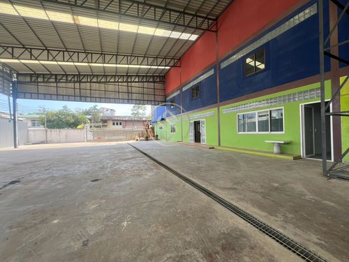 ขายด่วน! โกดัง สำนักงาน ย่านตลิ่งชัน ทำเลสวนผัก ใกล้ทางด่วน ถนนราชพฤกษ์ 21  ขนาด 210 ตารางวา