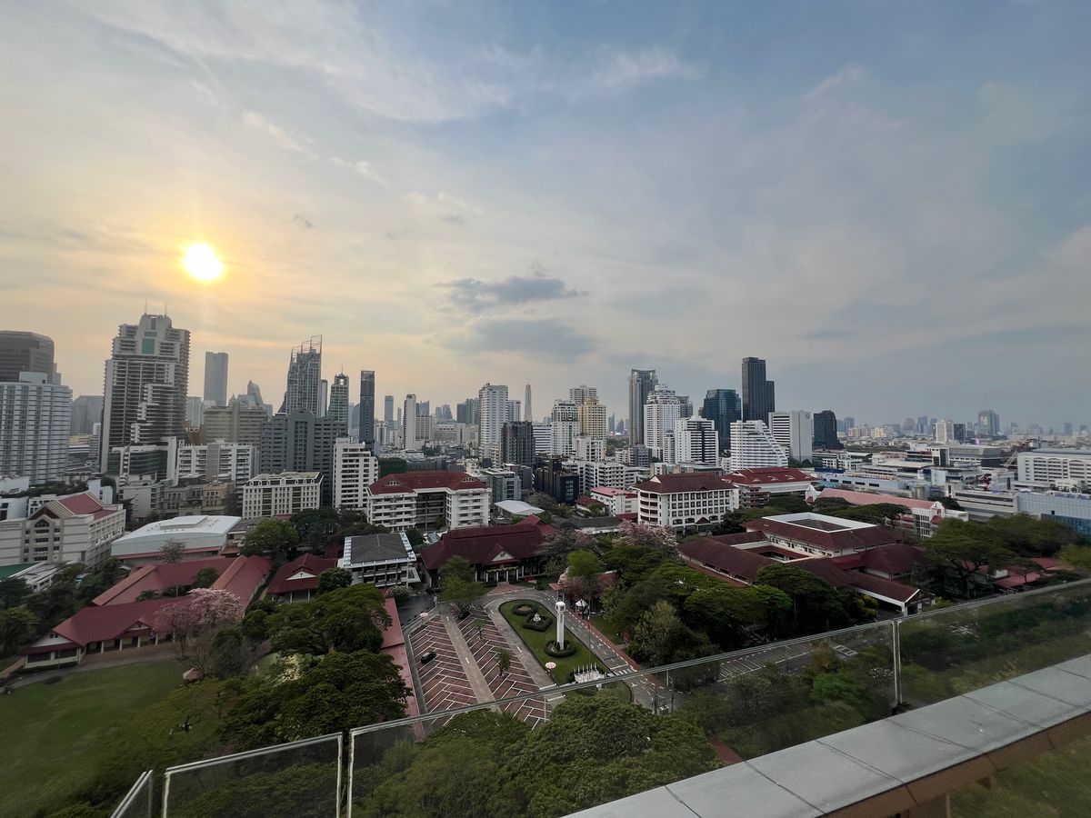 Duplex type 2 ชั้น ใจกลางอโศก วิวโล่งสวย ร่มรื่น มาพร้อมระเบียงใหญ่✨The Room Sukhumvit 21✨2 ห้องนอน 2 ห้องน้ำ ขนาด 139 ตร.ม ใกล้ BTS อโศก/สุขุมวิท Tel.0982645161 Duplex type 2 ชั้น ใจกลางอโศก วิวโล่งสวย ร่มรื่น มาพร้อมระเบียงใหญ่✨The Room Sukhumvit 21✨2 ห้องนอน 2 ห้องน้ำ ขนาด 139 ตร.ม ใกล้ BTS อโศก/สุขุมวิท Tel.0982645161