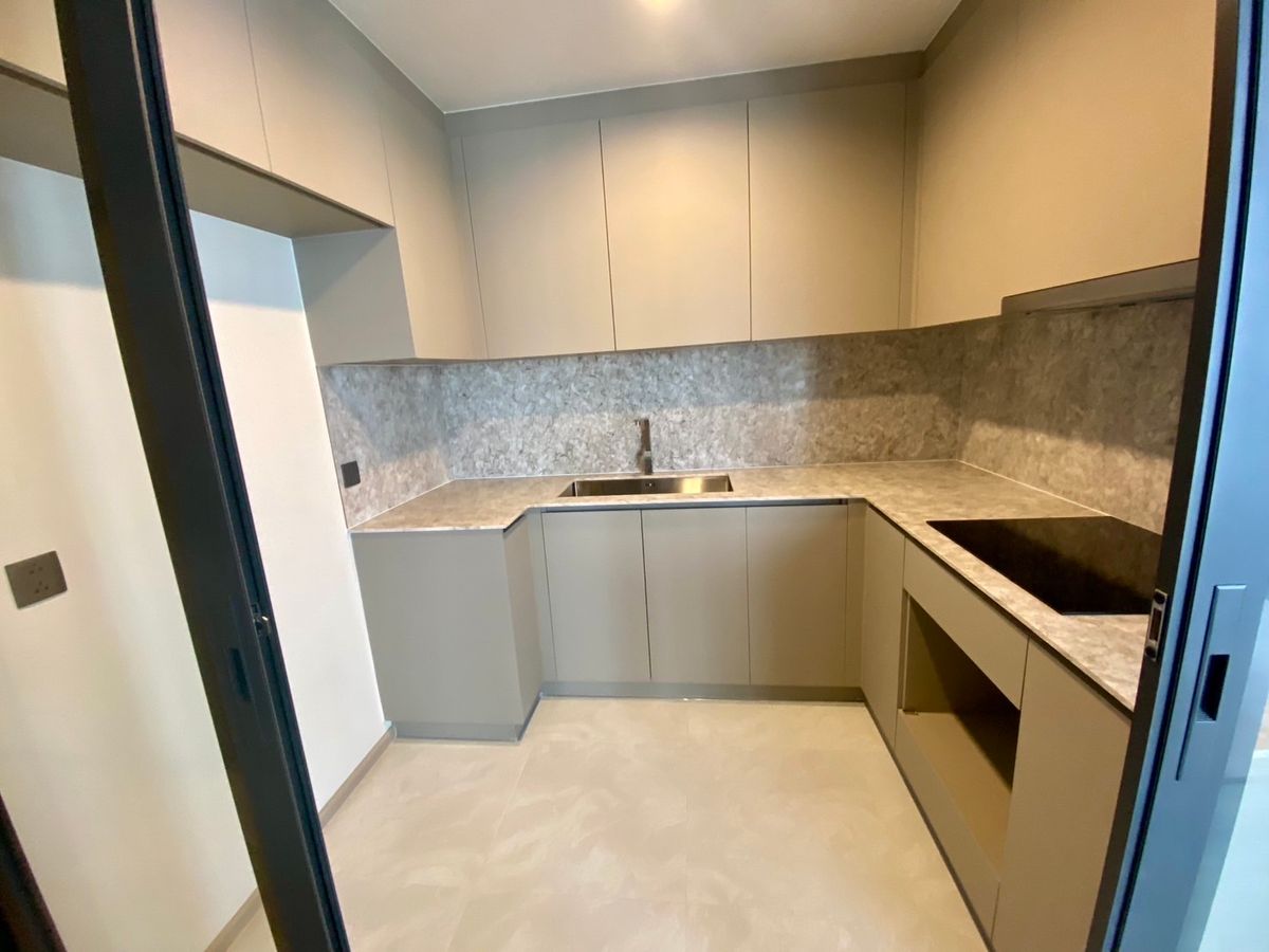 Condo for rent Pynn Soonvijai, area 136.54 square meters, 3 bedrooms Condo for rent Pynn Soonvijai, area 136.54 square meters, 3 bedrooms
