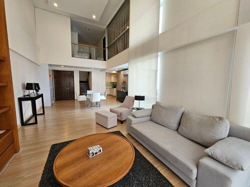 ✨ Condo for rent, The Rajdamri, Duplex 2 Bedroom, Ferre and Electric Appliances Wide balcony, high -rise building, convenient transportation, near BTS Ratchadamri