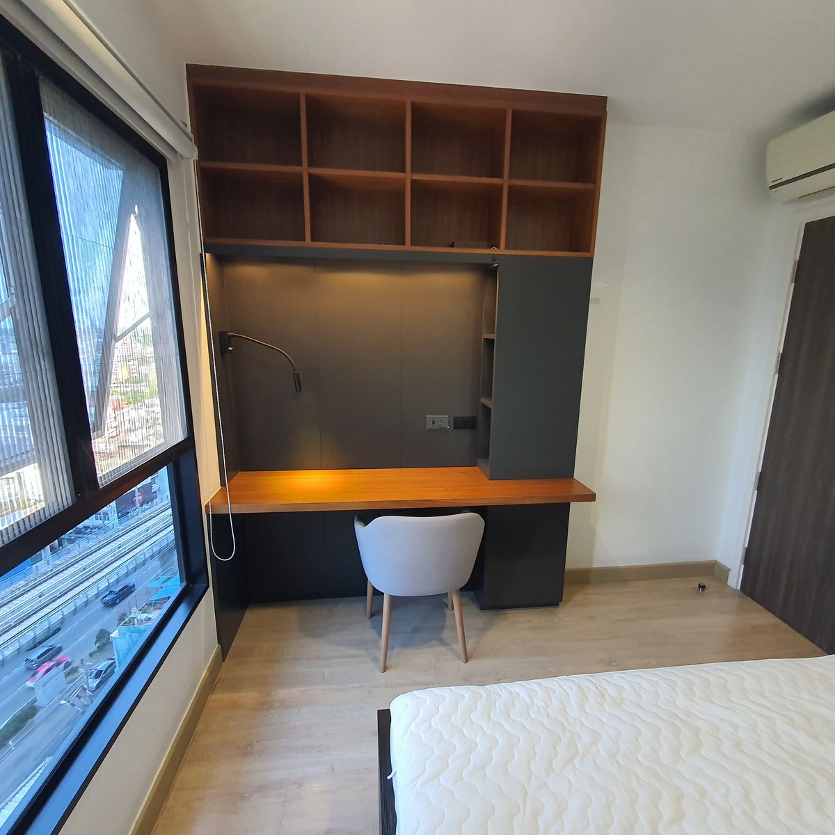 Resting the of Big, beautiful because it was 2 bedrooms, 1 bathroom in Thana Astria. Resting the of Big, beautiful because it was 2 bedrooms, 1 bathroom in Thana Astria.
