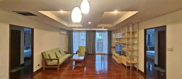 ขายคอนโด  เออร์บาน่า หลังสวน BTS-ชิดลม ลุมพินี เขต ปทุมวัน กรุงเทพ  CX-168219