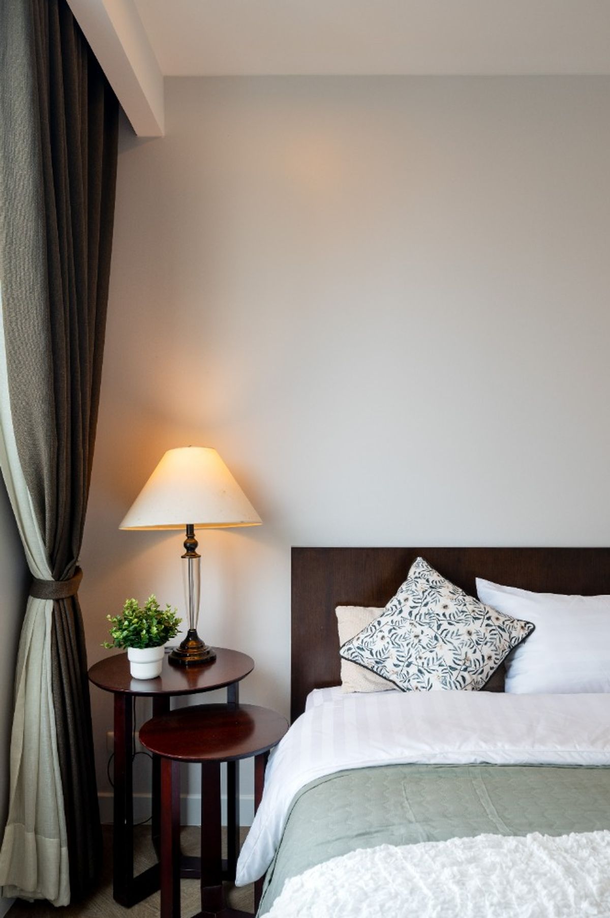 ขายคอนโด Siri Residence ราคา 10,500,000 บาท [KOs250308]