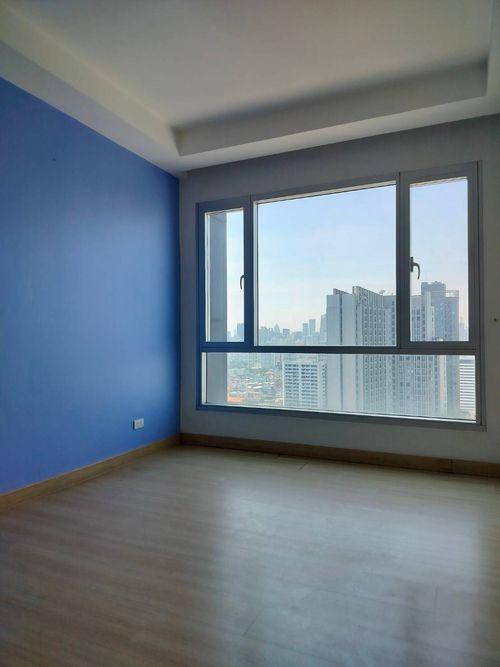 Urgent sale True Thonglor condominium