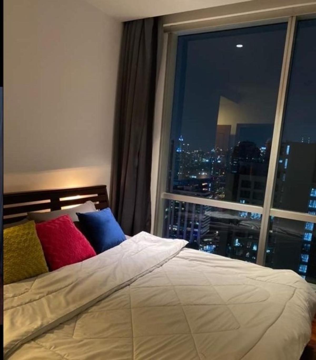 (A033533) Sky Villas Sathorn Condominium (A033533) Sky Villas Sathorn Condominium