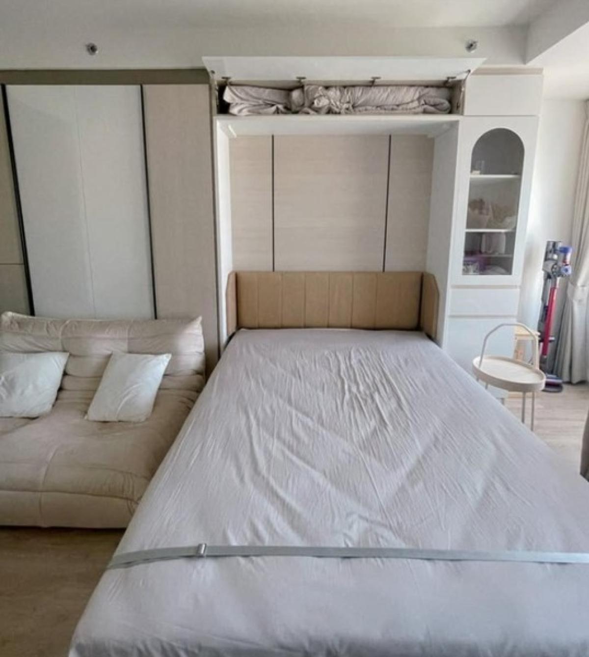 (A033532) Ideo Sathorn - Wongwian Yai (A033532) Ideo Sathorn - Wongwian Yai