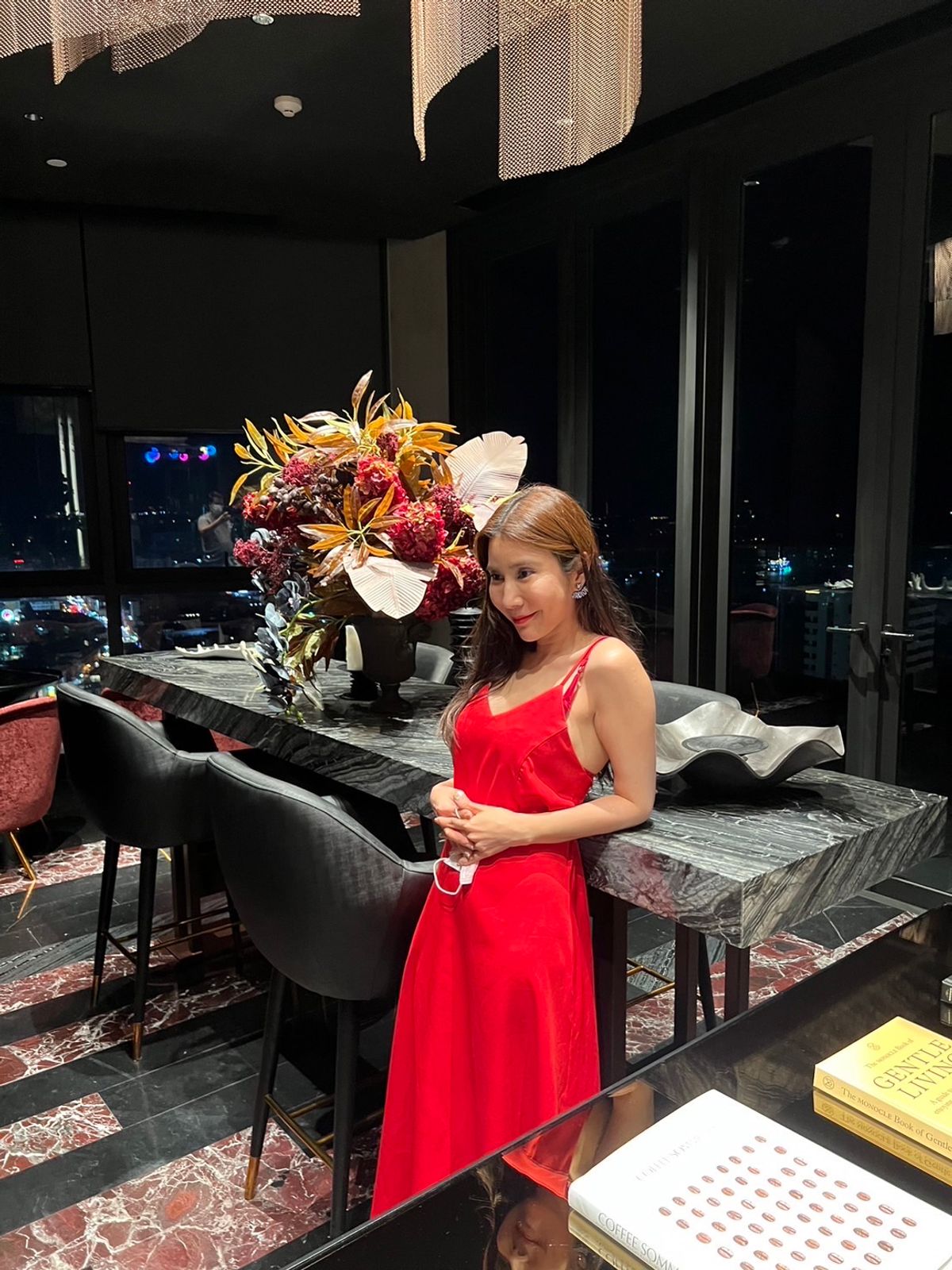 Edge Pattaya 28 ตร. !! ออกค่าโอนให้ ชั้น 20 วิวทะเลชัดๆ เฟอร์ เครื่องใช้ไฟฟ้า อุปกรณ์ครัว โคมไฟ ราวตากผ้า ของตกแต่งให้ครบ  – รูปที่ 2