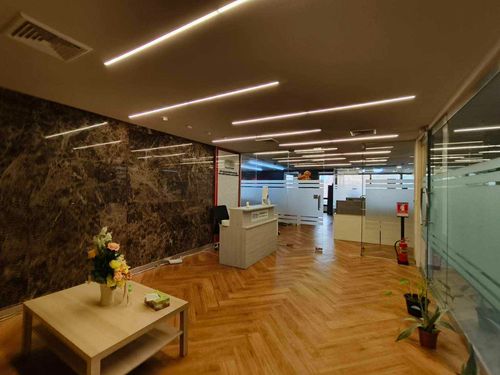 Selling office next to Phahonyothin Road (near BTS Ari), 395 square meters of living space near the Tollway and BTS Ari Expressway Center.