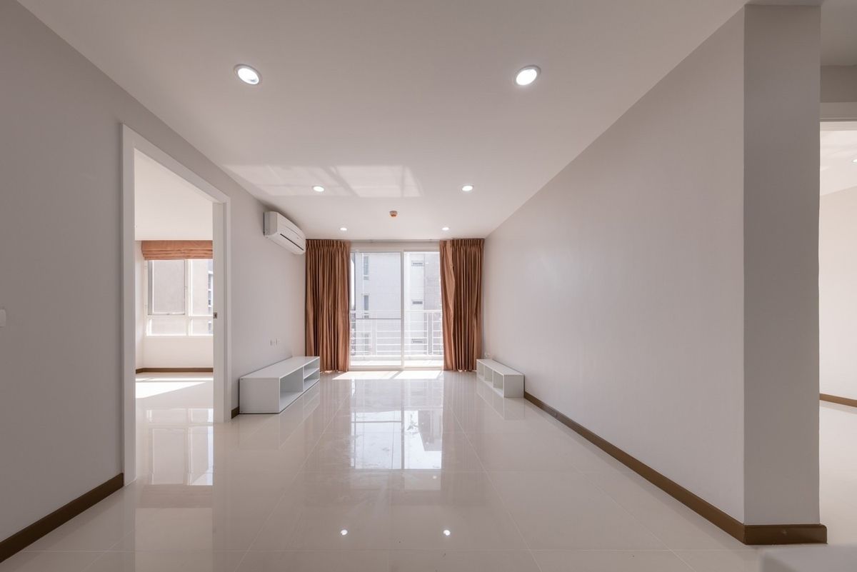 Condo for sale Elements Srinakarin, price 3,500,000 baht [kos250323]