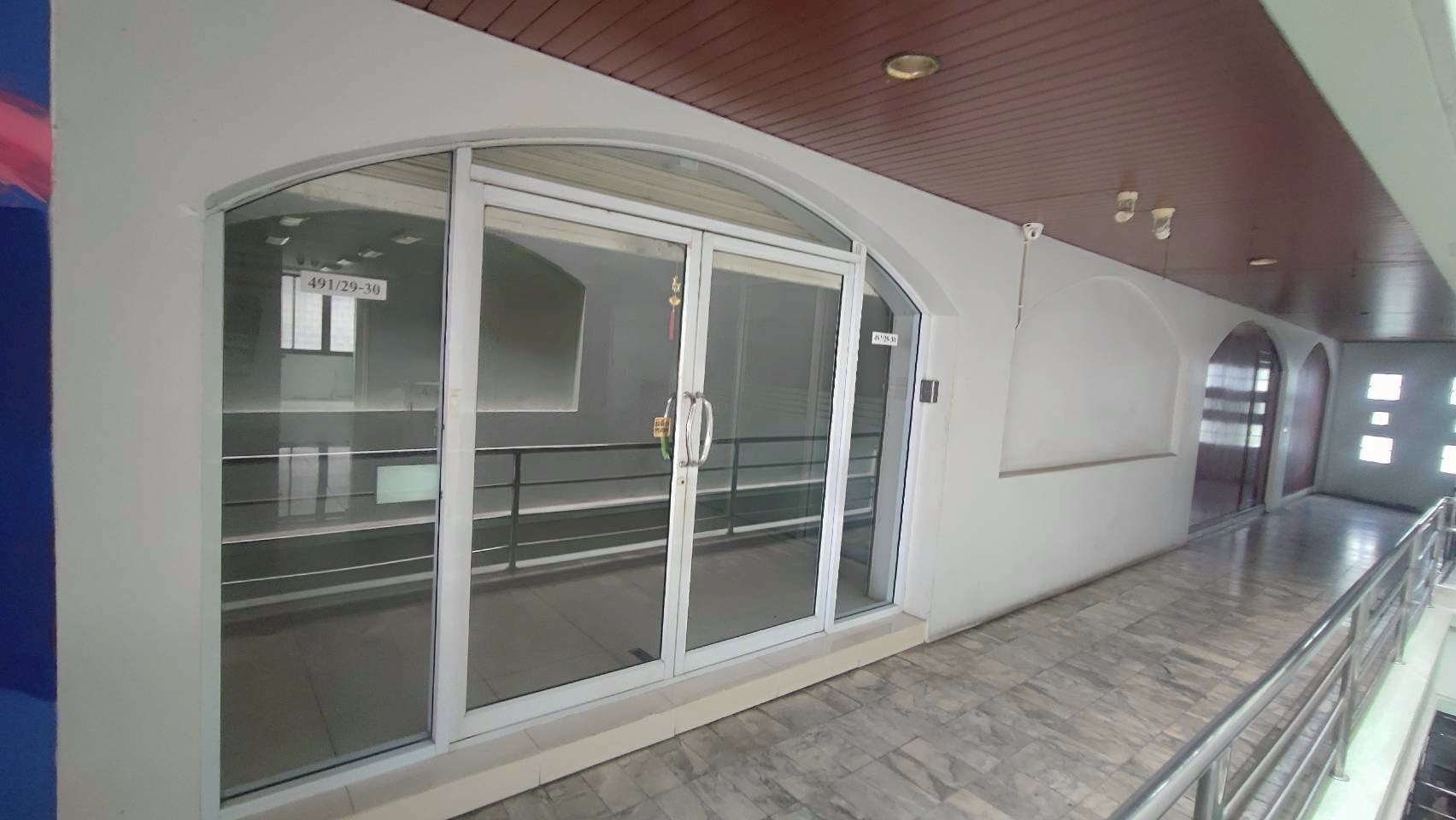 Silom Plaza room for rent special price 25,000 THB – รูปที่ 3
