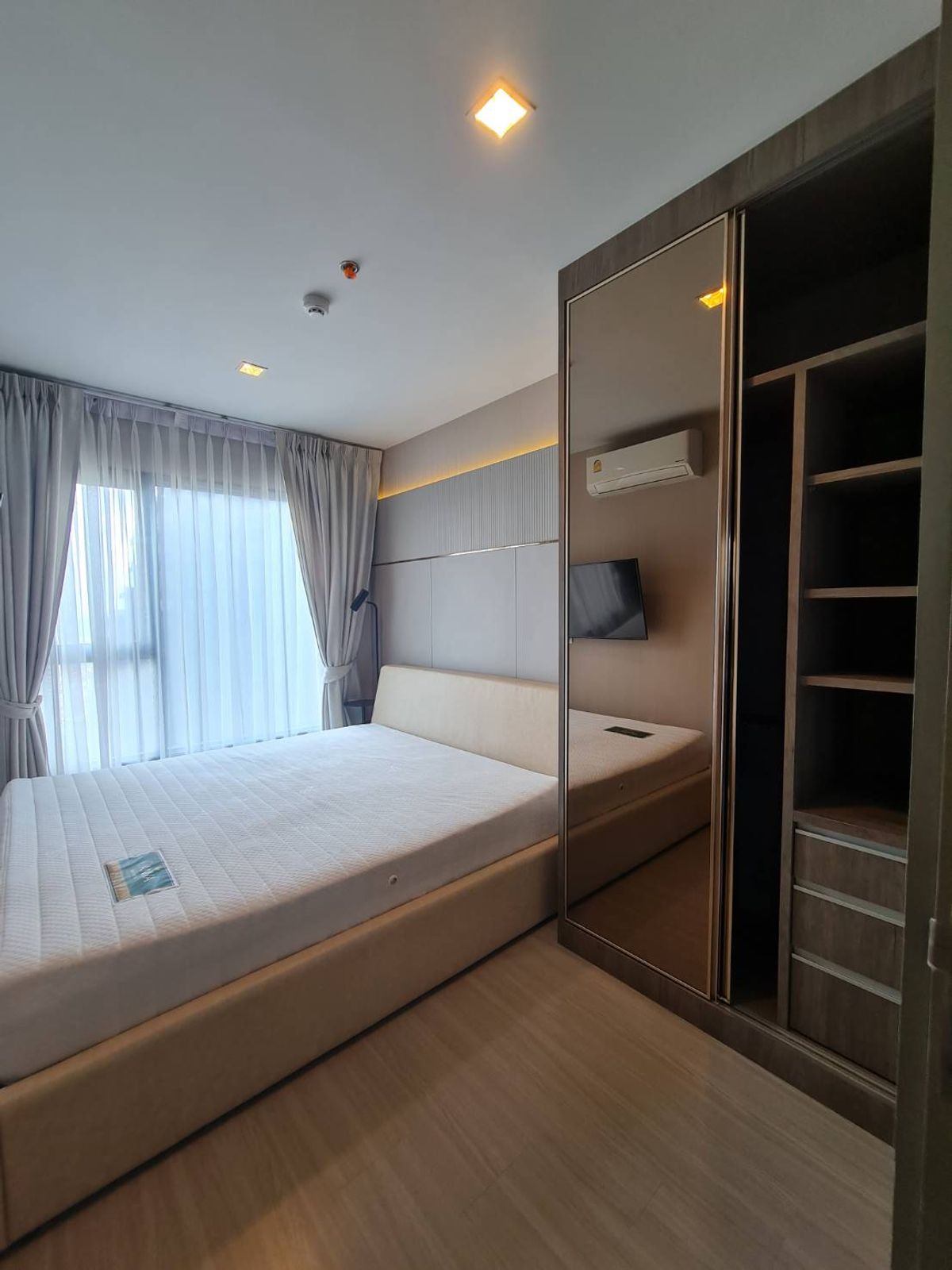 Foreigner Quota ขายพร้อมผู้เช่า Life Asoke Rama 9 ราคา 5,600,000 บาท [SHN00274]