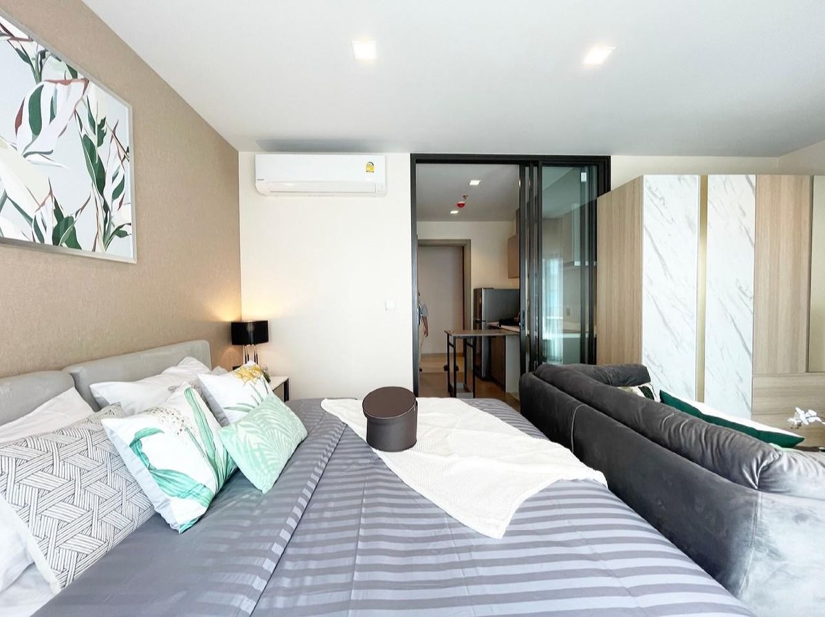 Foreigner Quota for sale with tenants Life Asoke Rama 9 Price 3,490,000 baht [SHN00145]