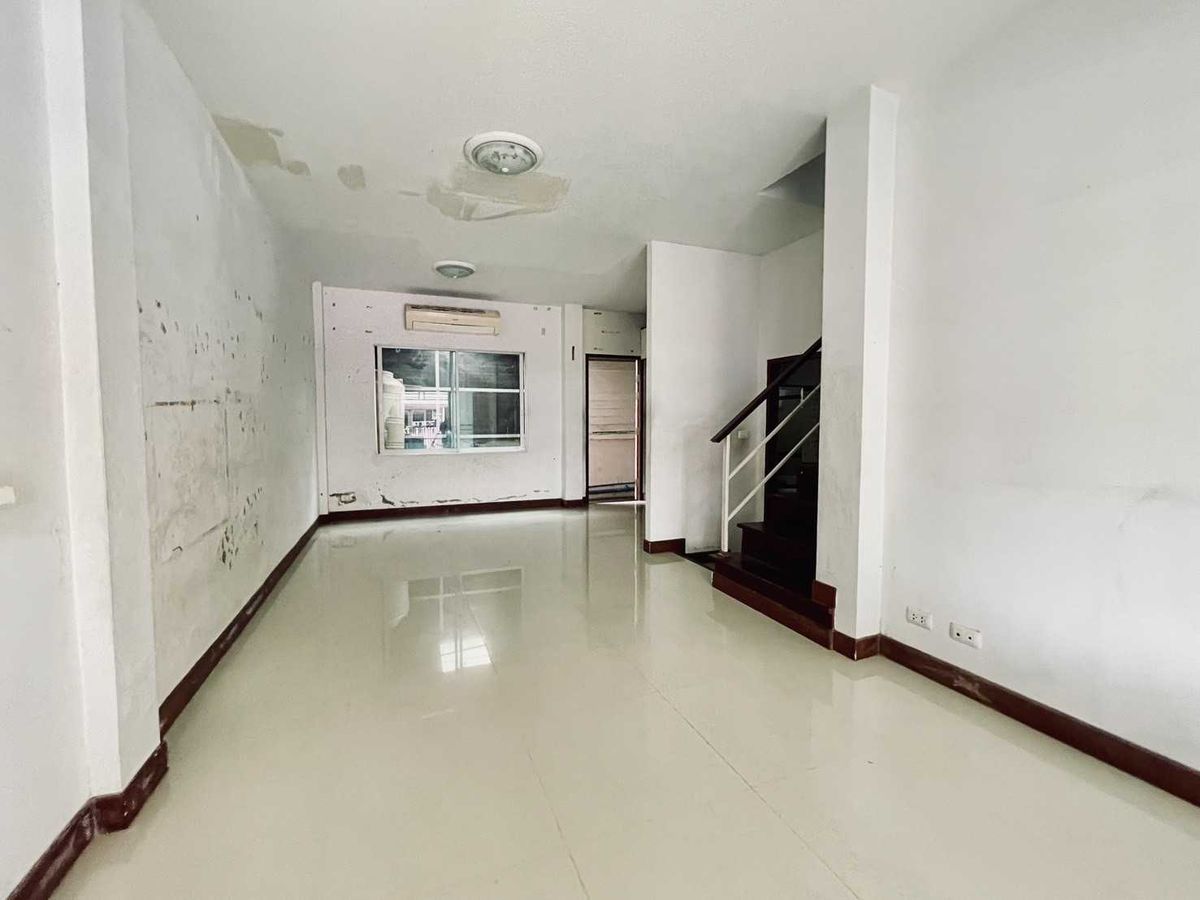 Cheap/rental townhouse for rent, Phanano Villa 18 sq.w. – รูปที่ 3