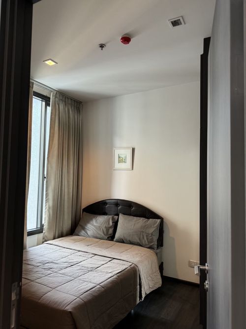 Foreigner Quota for sale with Edge Sukhumvit 23 tenants. Price 5,900,000 baht [SHN00256]