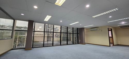 Space 120 sqm. on 6th and 8th Floor on main Sathorn Road
