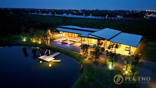 ❖ บ้านพร้อมที่ดิน 13 ไร่ อัมพวา ❖ บ้านชั้นเดียว 5 ห้องนอน 6 ห้องน้ำ | 5,200.00 sq.w., 900.00 sq.m. | ที่ดินสวย แปลงสี่เหลี่ยมผืนผ้า | อยู่ตรงข้ามทางเข้า ปตท คลองโคน สมุทรสงคราม