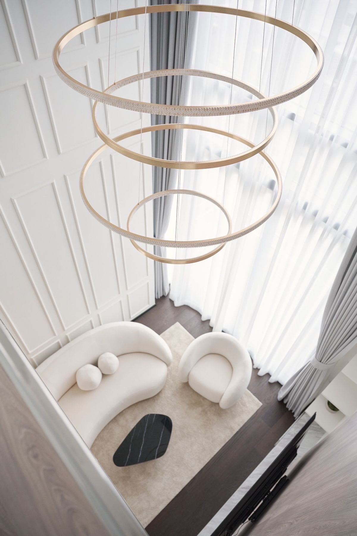 Rental : Laviq Sukhumvit 57 • Duplex 2 Bedroom 2 Bathroom • Size : 98 S.qm • 9-10 Floor Rental : Laviq Sukhumvit 57 • Duplex 2 Bedroom 2 Bathroom • Size : 98 S.qm • 9-10 Floor