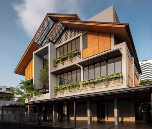 🏡baanbaan vibhavadi 20🌈 3 -story detached house with elevator and private pool, size 620 sq.m. 88.7 sq.w. | 5 bedrooms, 6 bathrooms, 6 parking, starting 69 mb, contact to watch Tel.0922635410 (Earth)