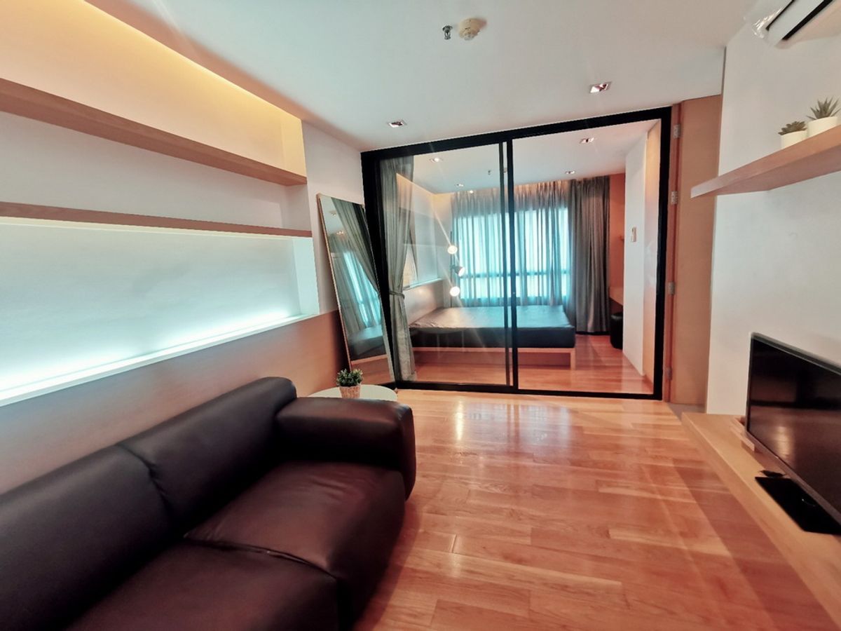 SALE !! Condo Lumpini Place Rama9, MRT Rama 9, 1 Bed, Tower D, Floor 22, 34 sq.m., 2.99