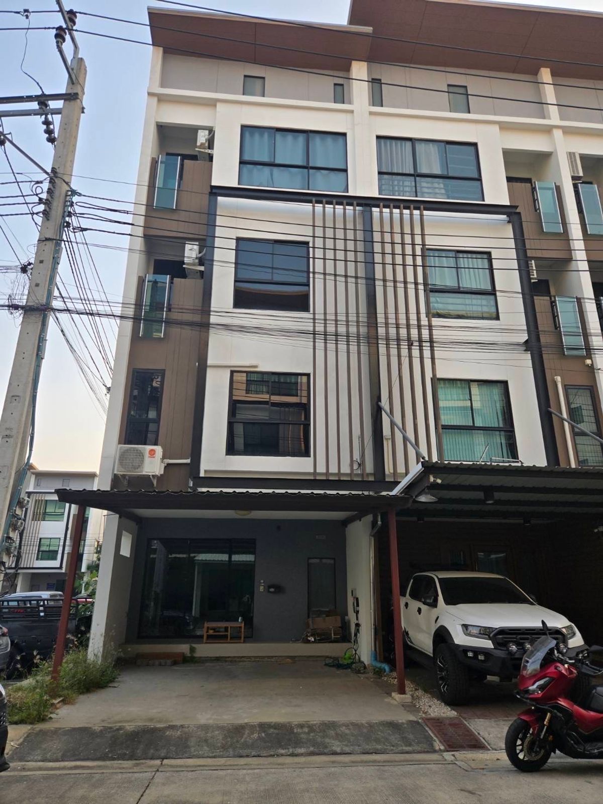 🏙️ for rent, home office, IFIELD BANGNA project, 4 layers) ✅ LINE OA: @ladaysai 🏙️ for rent, home office, IFIELD BANGNA project, 4 layers) ✅ LINE OA: @ladaysai