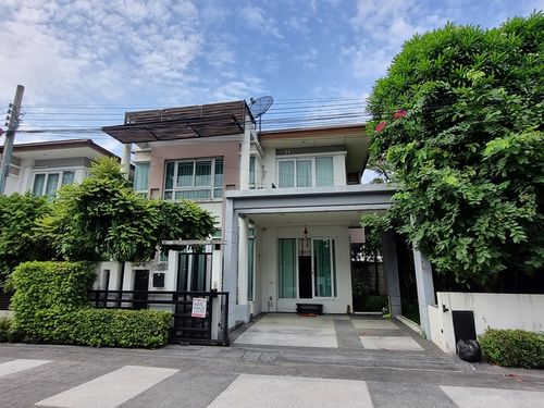 ขายบ้าน 2 ชั้น 3 ห้องนอน The Gallery House Pattern [HV250105]