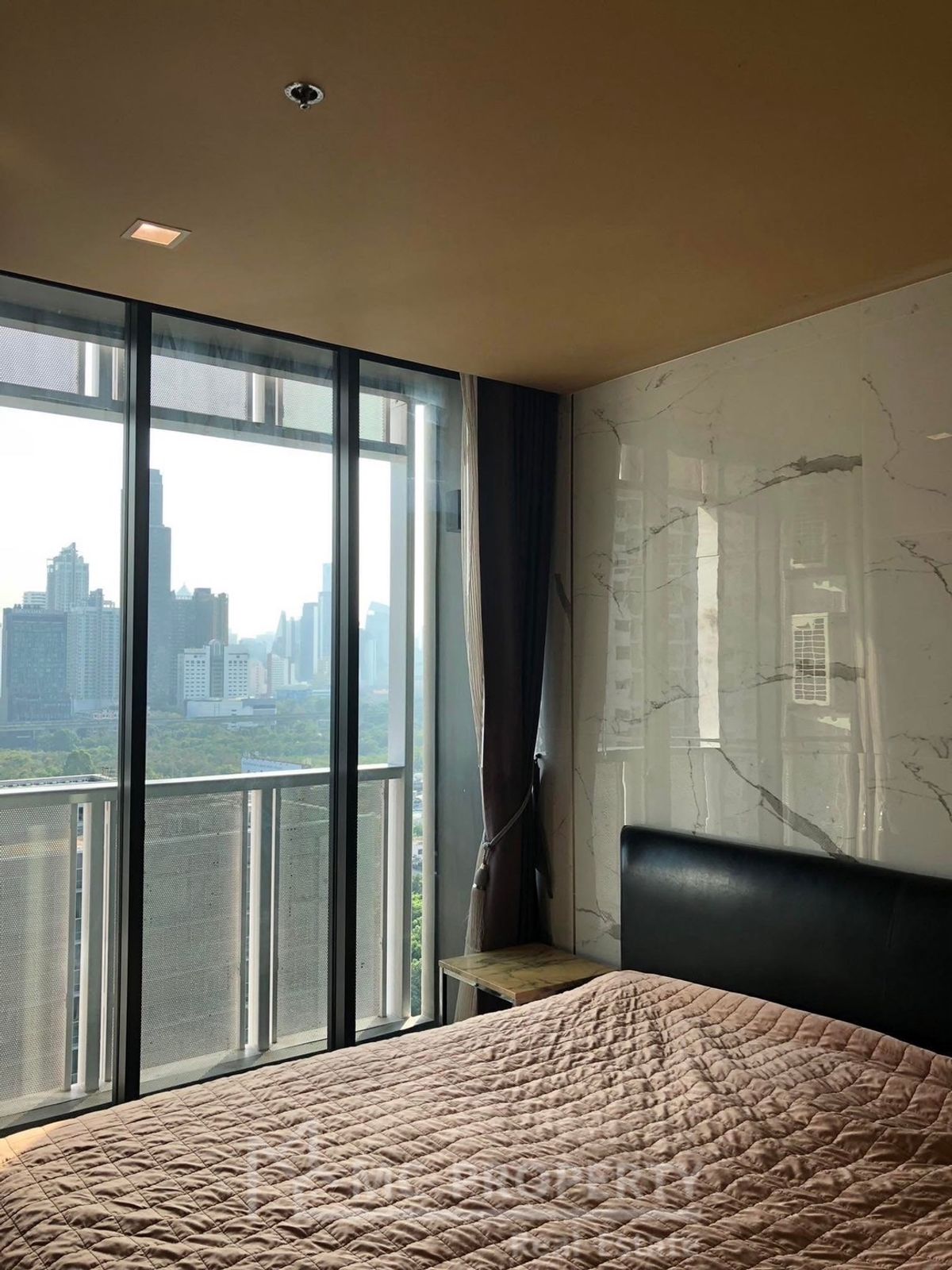 A Space ID Asoke 1 bedroom 33sqm high floor for sell below market price!! only 3.1Mb please contact 0816878954 A Space ID Asoke 1 bedroom 33sqm high floor for sell below market price!! only 3.1Mb please contact 0816878954