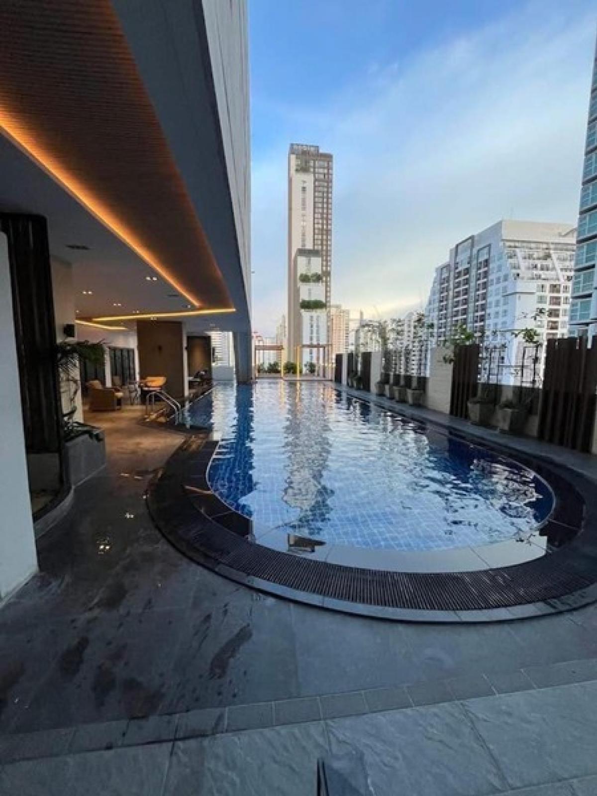 (A033576) Sukhumvit Suite
