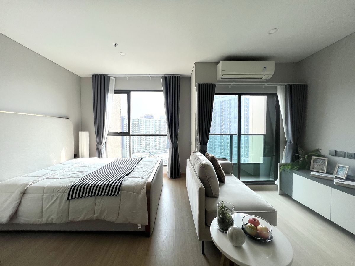 🤩🌆ลุมพินี พหล32 สตูดิโอ 26 ตร.ม. 1นอน 1น้ำ ราคา 2.49 ล้าน ซื้อตรงโครงการ 📲 095-9299924 (K.เบนซ์) 🤩🌆ลุมพินี พหล32 สตูดิโอ 26 ตร.ม. 1นอน 1น้ำ ราคา 2.49 ล้าน ซื้อตรงโครงการ 📲 095-9299924 (K.เบนซ์)