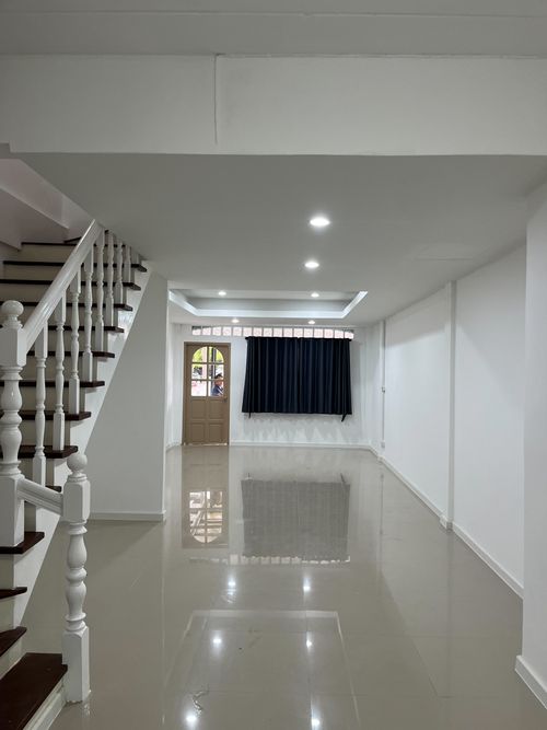 P-2707 Urgent sale! The Master, Suan Luang Rama 9, good location, convenient to travel next to the main road.