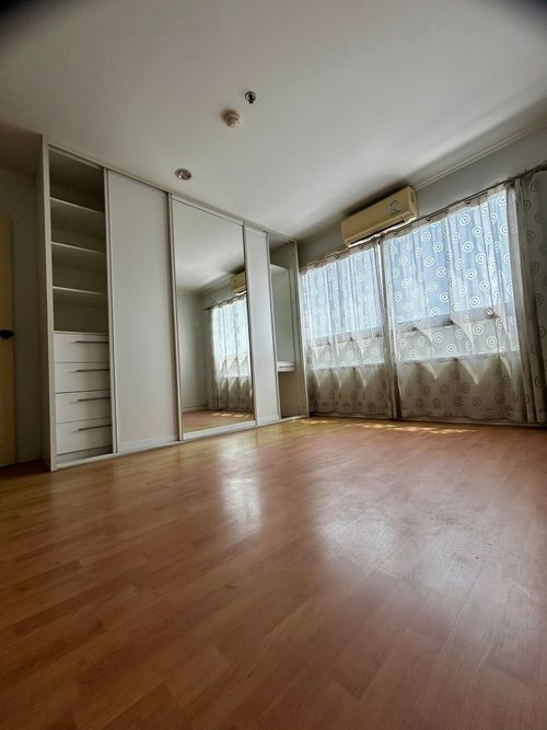 ห้องใหญ่สวยรีโนเวทใหม่ ราคาดีมาก⭐Lumpini Ville Sukhumvit 77 (ลุมพินี วิลล์ สุขุมวิท 77)