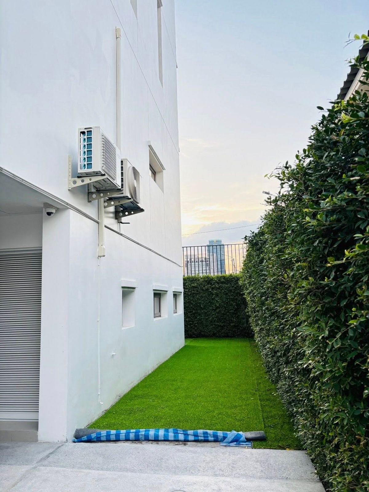 🎈เช่าโฮมออฟฟิศ 4 ชั้น โครงการ LUXE 35 (Luxury Townhome) ซอยลาดพร้าว 35   ทำเล โลเคชั่นดีมากกก  😍 – รูปที่ 2
