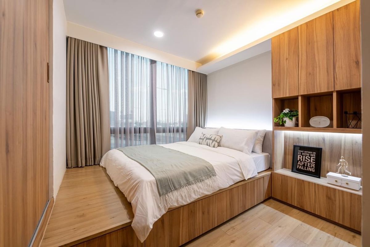 * Low Rise* Not Affated by Earthquake: 37 SQ.M. Built-in and Fully Furnished * Low Rise* Not Affated by Earthquake: 37 SQ.M. Built-in and Fully Furnished