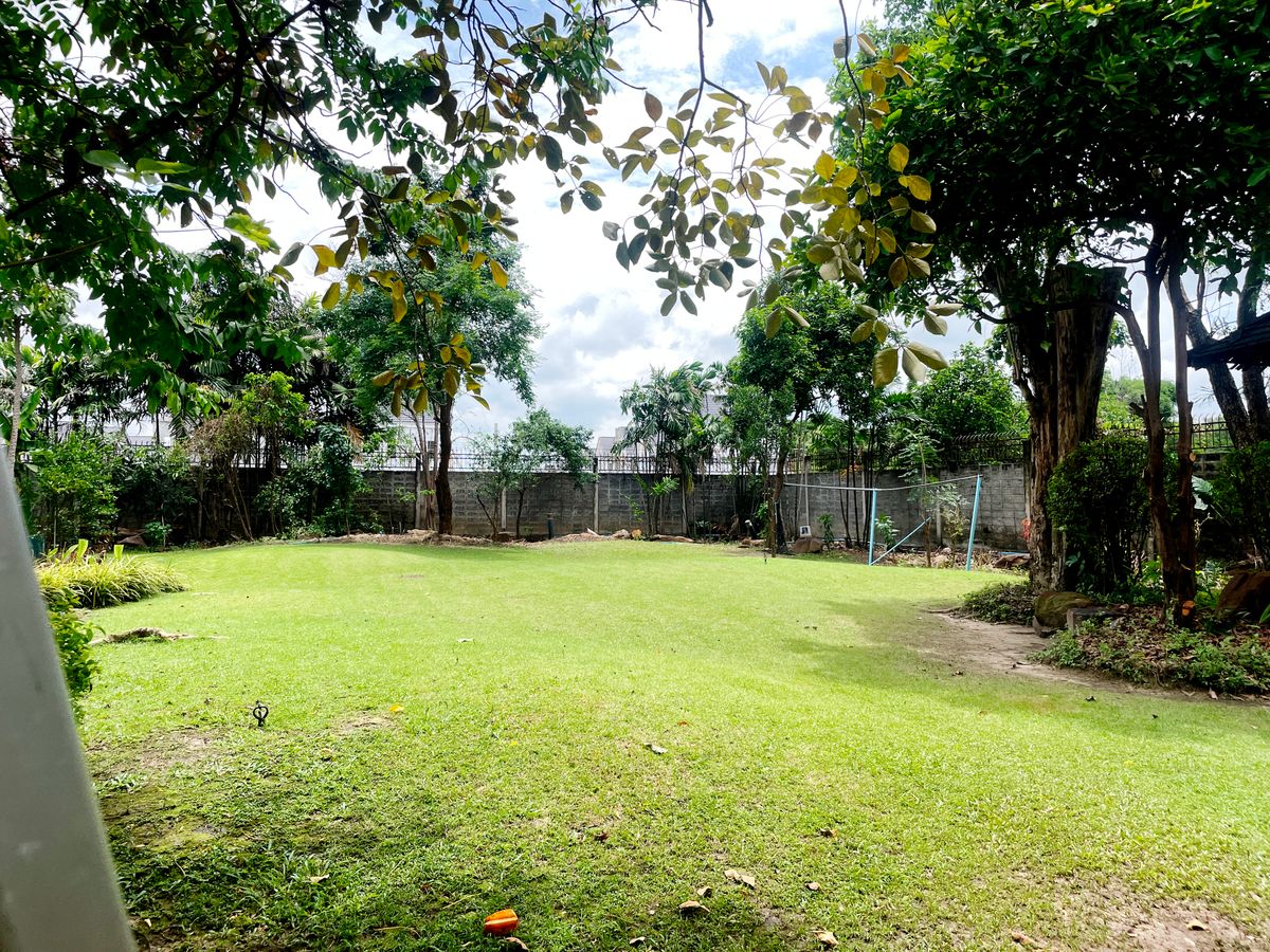 ขายบ้านหรู หลังใหญ่ บ้านปัญญาอินทรา เฟส 1 แปลงมุมติดน้ำ เนื้อที่  620 ตร.ว  – รูปที่ 3