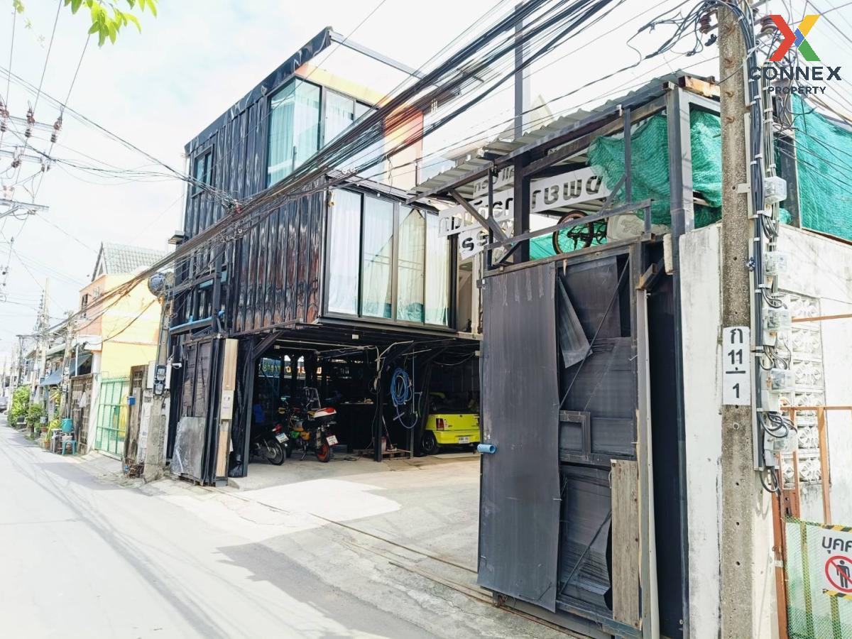 For Sale 3-storey detached house, Soi Punnawithi 13 , Bang Chak , Phra Khanong , Bangkok , CX-118455 For Sale 3-storey detached house, Soi Punnawithi 13 , Bang Chak , Phra Khanong , Bangkok , CX-118455