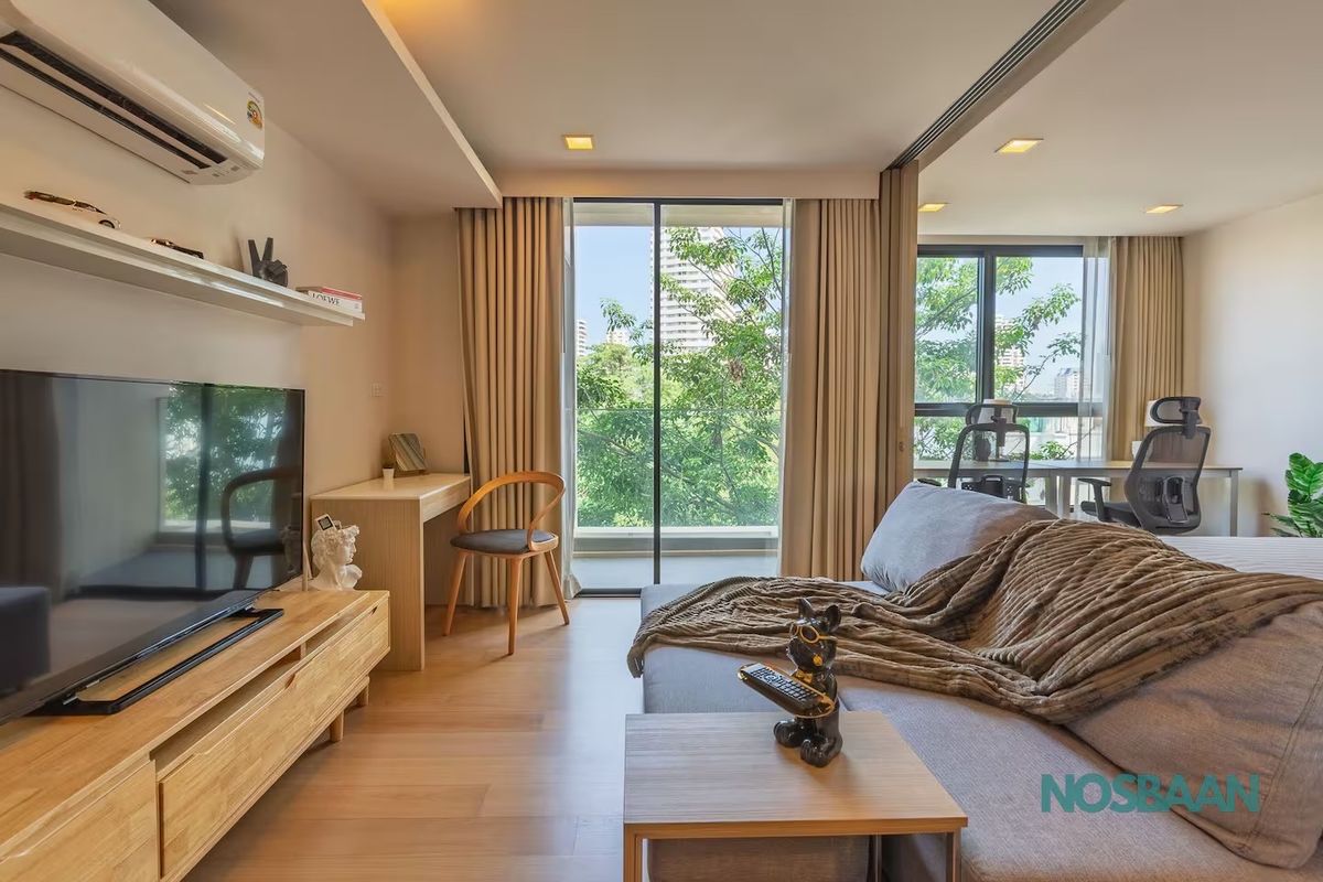 Beautiful 1-Bedroom For Sale (For ) Beautiful 1-Bedroom For Sale (For )
