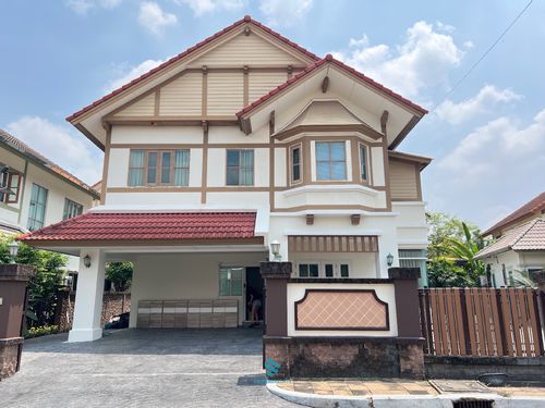 To rent a single house, Lad Darm Watcharapol, 3 bedrooms, beautifully decorated, next to the sanitation 5  