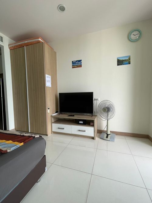For sale Condo Riviera Wongamat Foreign quota (S03-2001) 