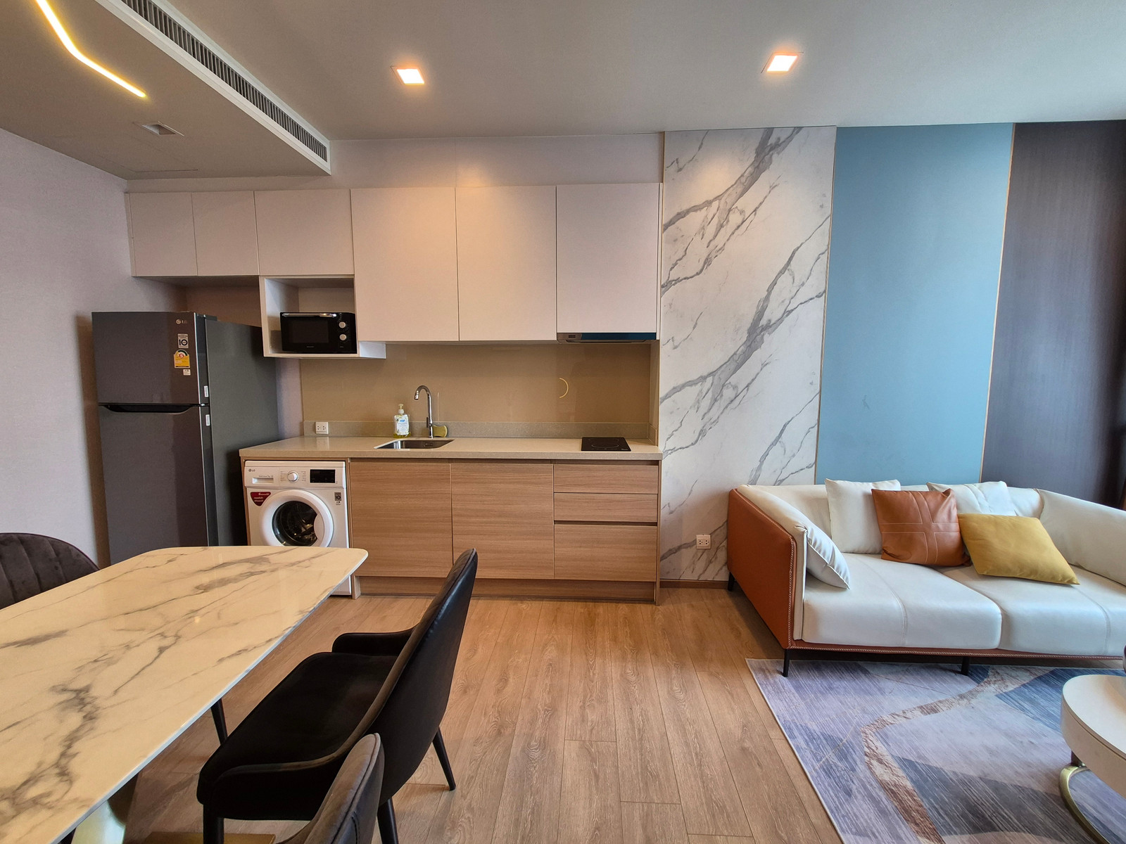 Noble Around Sukhumvit 33⭐1 Bedroom⭐35 Sq.m⭐BTS Phrom Phong