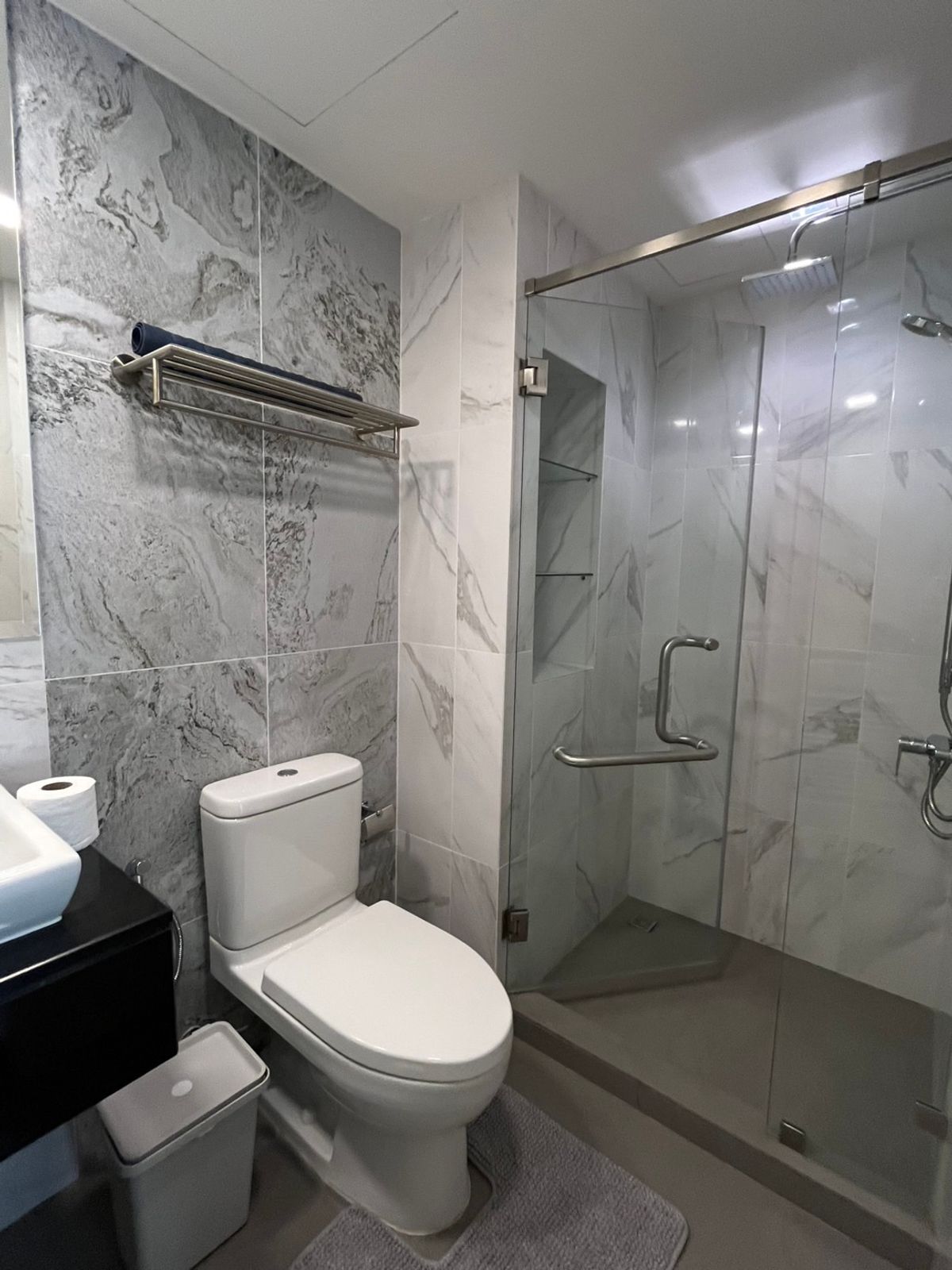 ปล่อยเช่าคอนโดสวยห้องใหม่เอี่ยม Fully Furnished ชั้น 2 (Low rise condominium) – รูปที่ 4