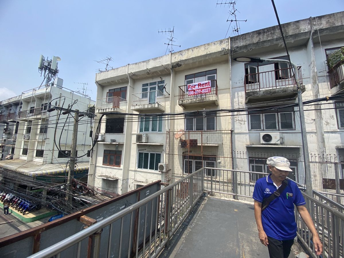 อาคาร ทำเลทอง  – รูปที่ 4