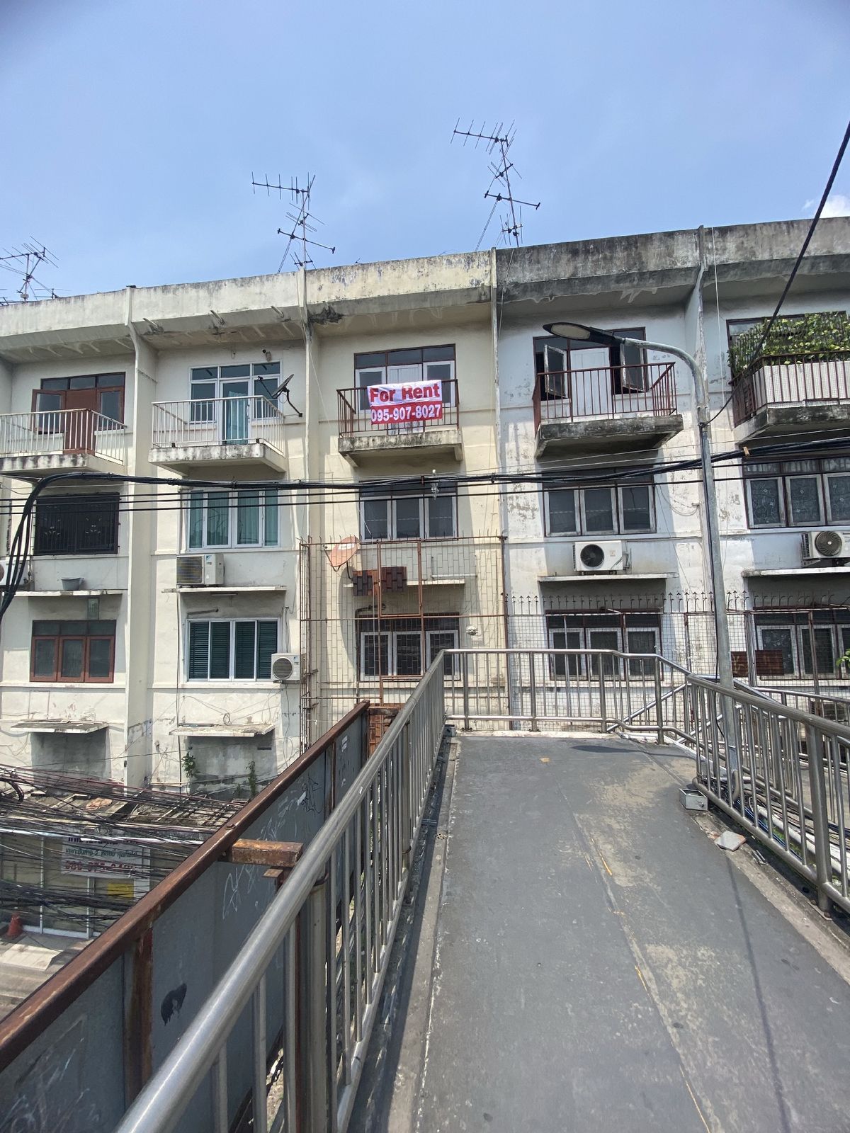 อาคาร ทำเลทอง  – รูปที่ 3