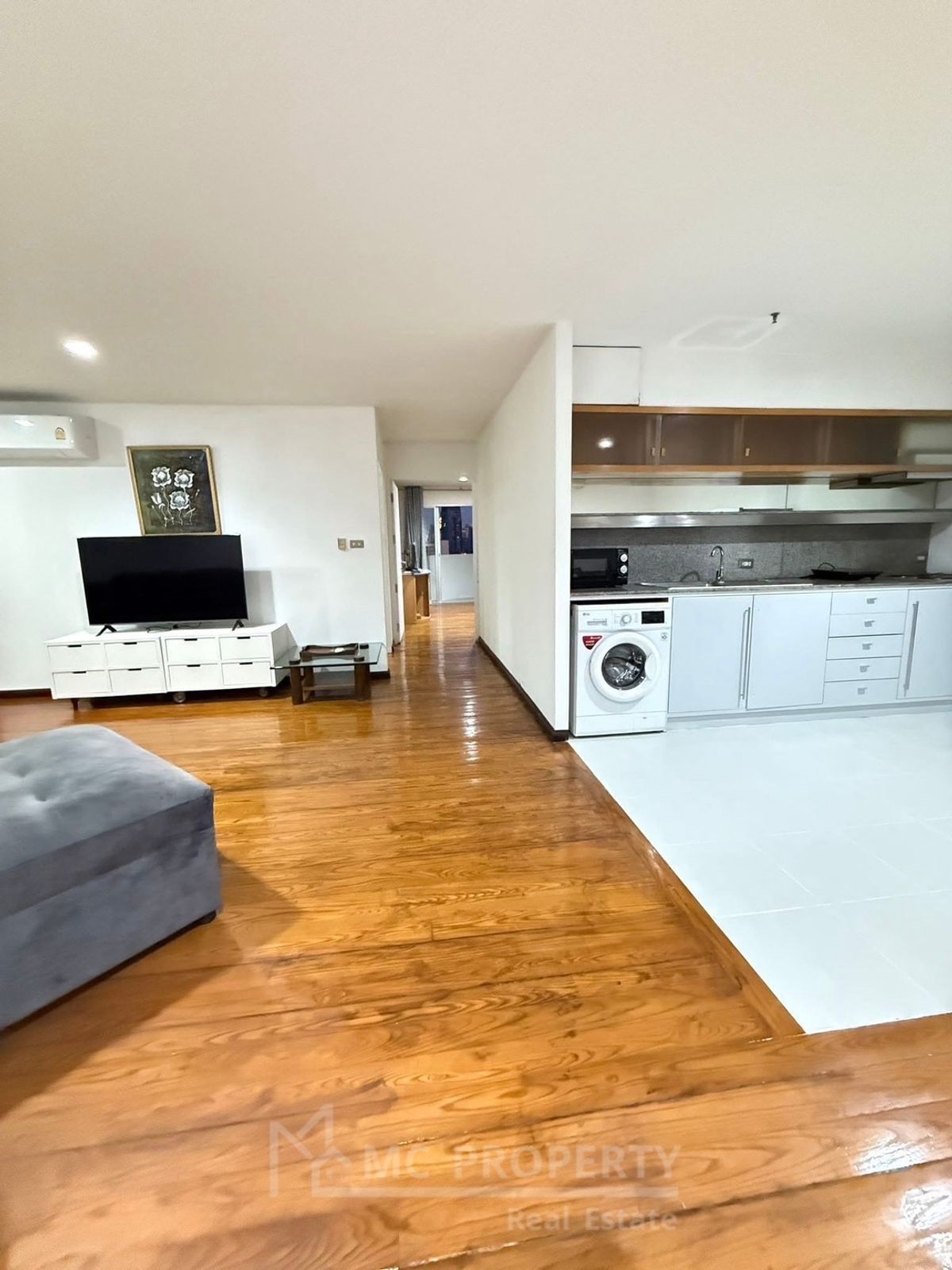 Wittayu Complex 2 ห้องนอน 120sqm 20fl ++ Pet Friendly Unit🐶🐈สำหรับค่าเช่าเพียง 55,000 กรุณาติดต่อ 0816878954 Wittayu Complex 2 ห้องนอน 120sqm 20fl ++ Pet Friendly Unit🐶🐈สำหรับค่าเช่าเพียง 55,000 กรุณาติดต่อ 0816878954