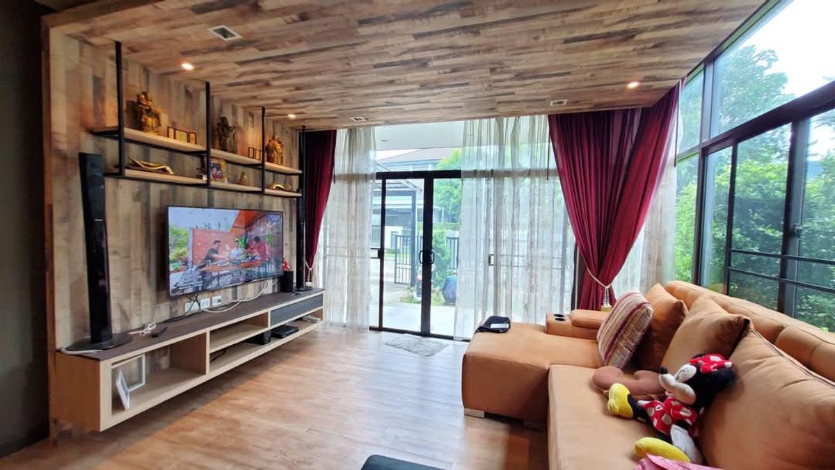 House for sale, Setthasiri Chaengwattana-Prachachuen, big, beautiful, good location, very good value