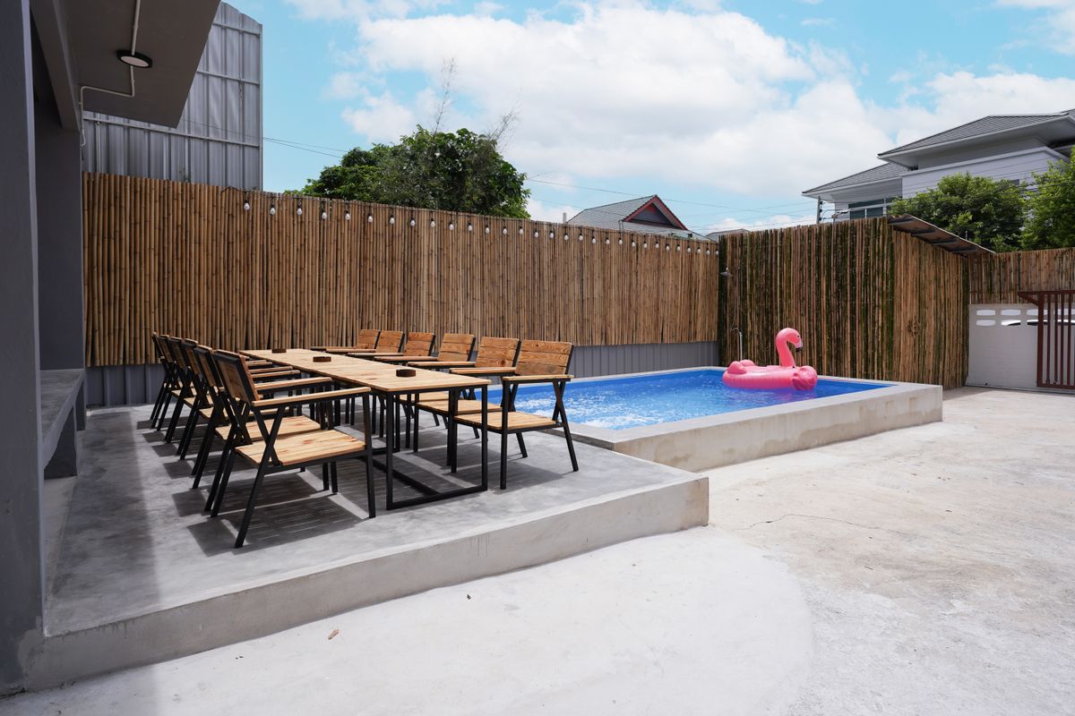 Poolvilla กรุงเทพกรีฑา 8 แยก 12 4ห้องนอน 4ห้องน้ำ – รูปที่ 2