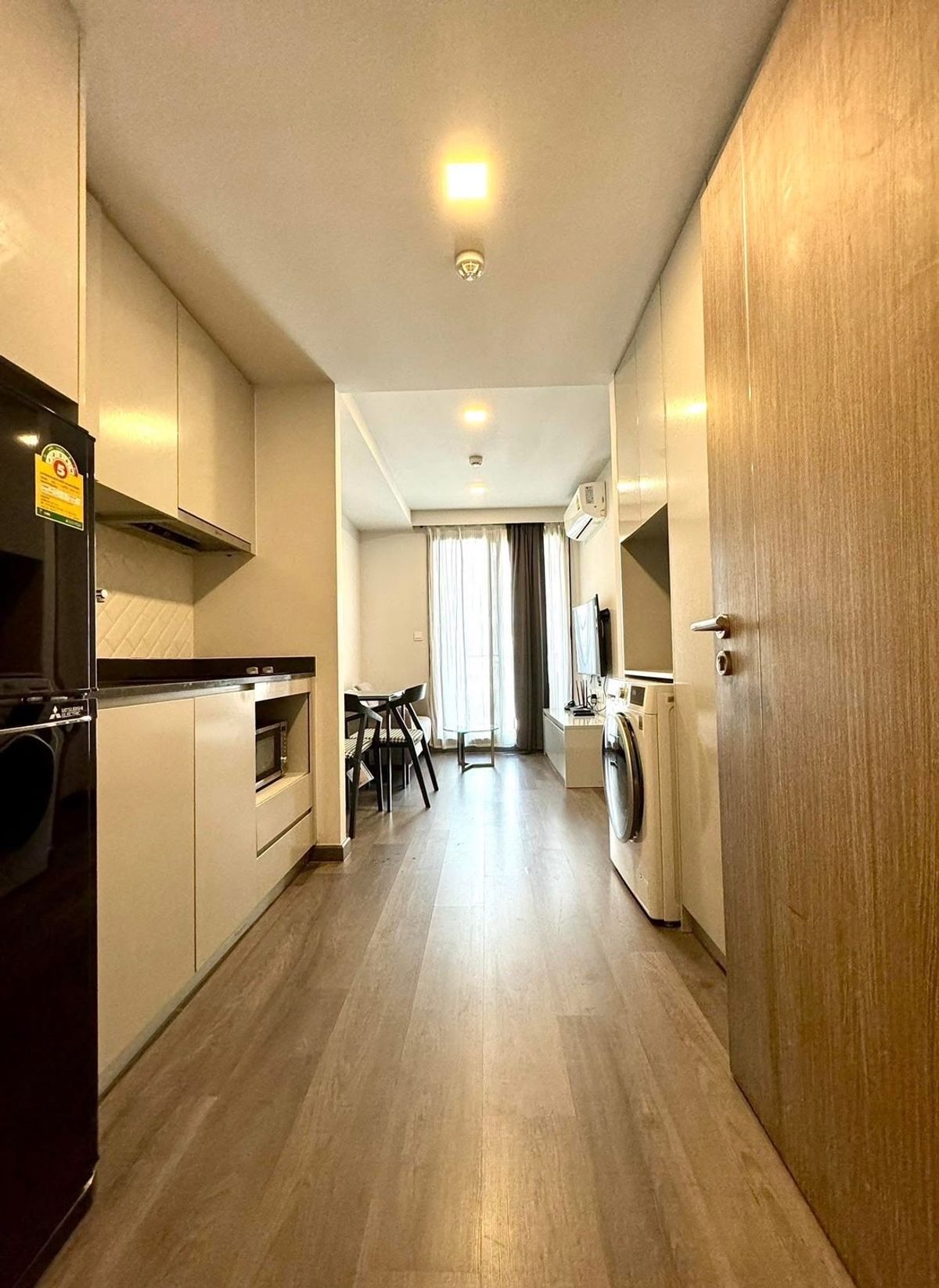 😻 Come to Estro 14, Siam-Ratchathewi can raise 1 sleeping animal, size 32 sq.m. 📲 𝟎𝟔𝟒-𝟕𝟗𝟒𝟒𝟐𝟔𝟑 (Khun Nam)  