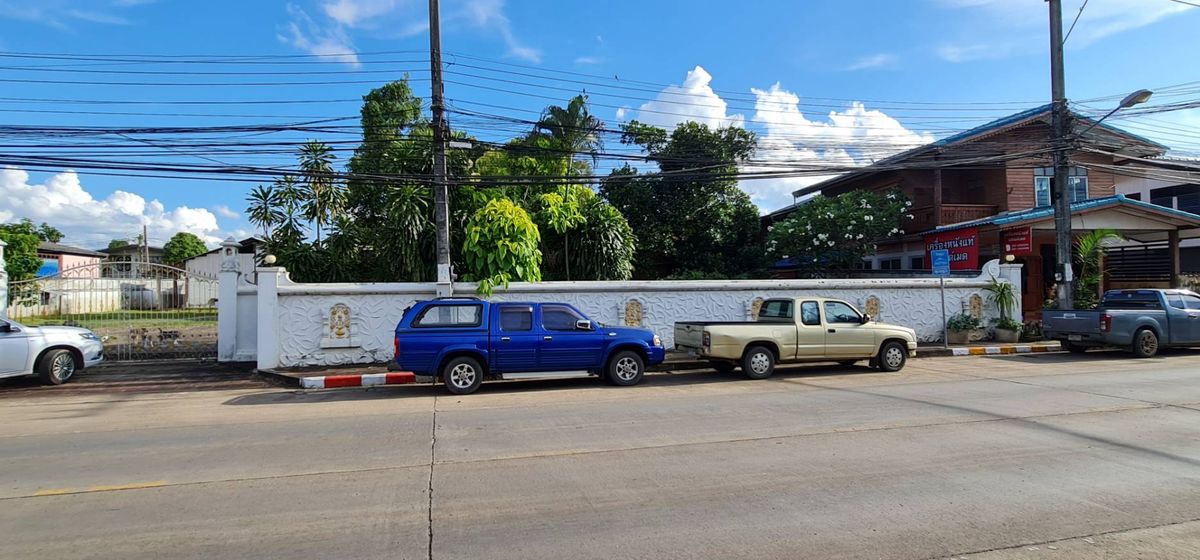 Land for sale 422.4 Sq. Suriyaphong Road Land for sale 422.4 Sq. Suriyaphong Road