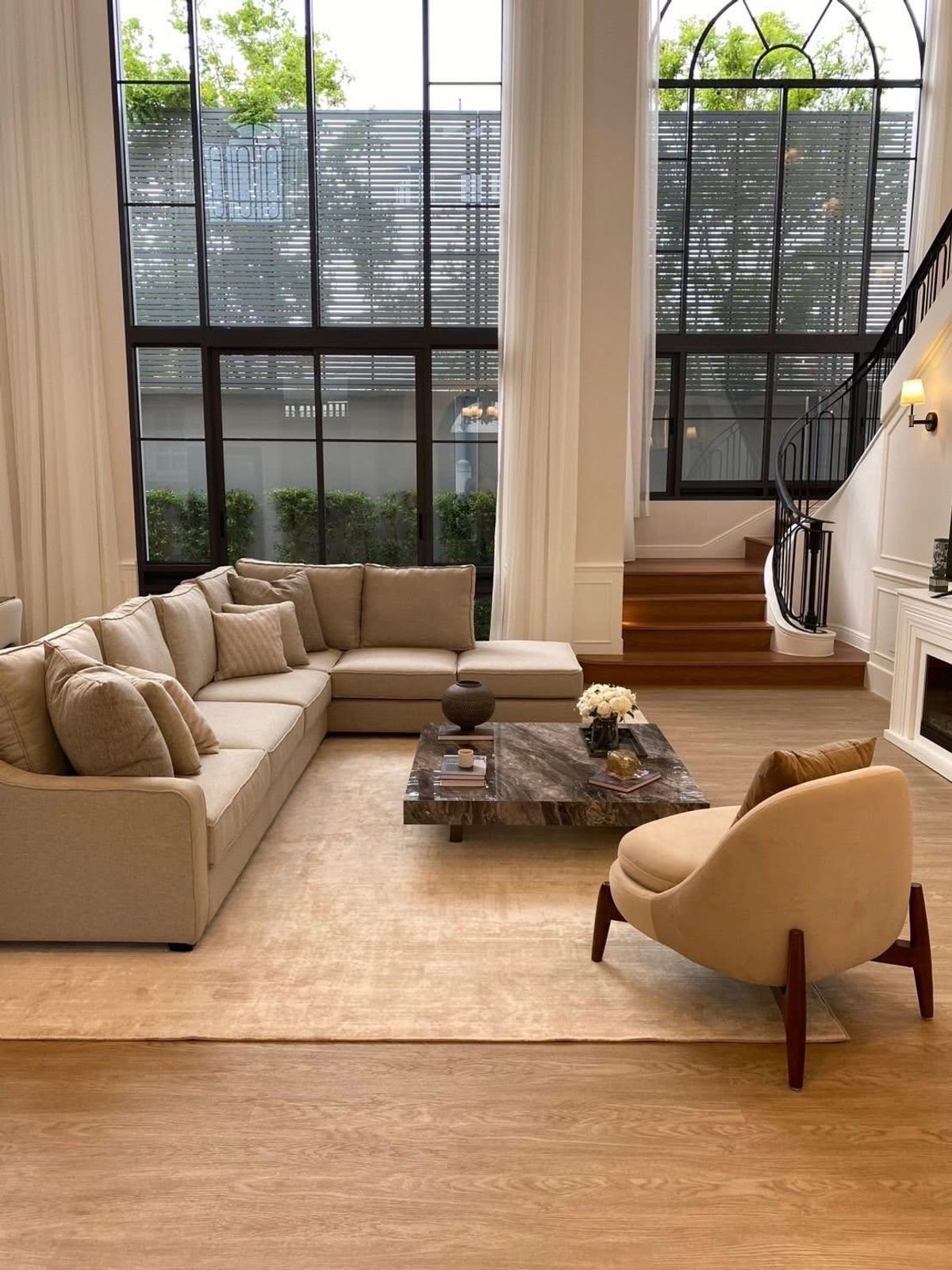 Sell/rent Narasiri, Bangkok, 554 SQ.M 4 BED 5 Bath | 89,000MB | RENT 550,000 Contact 086-795-9997 (JIM) Sell/rent Narasiri, Bangkok, 554 SQ.M 4 BED 5 Bath | 89,000MB | RENT 550,000 Contact 086-795-9997 (JIM)
