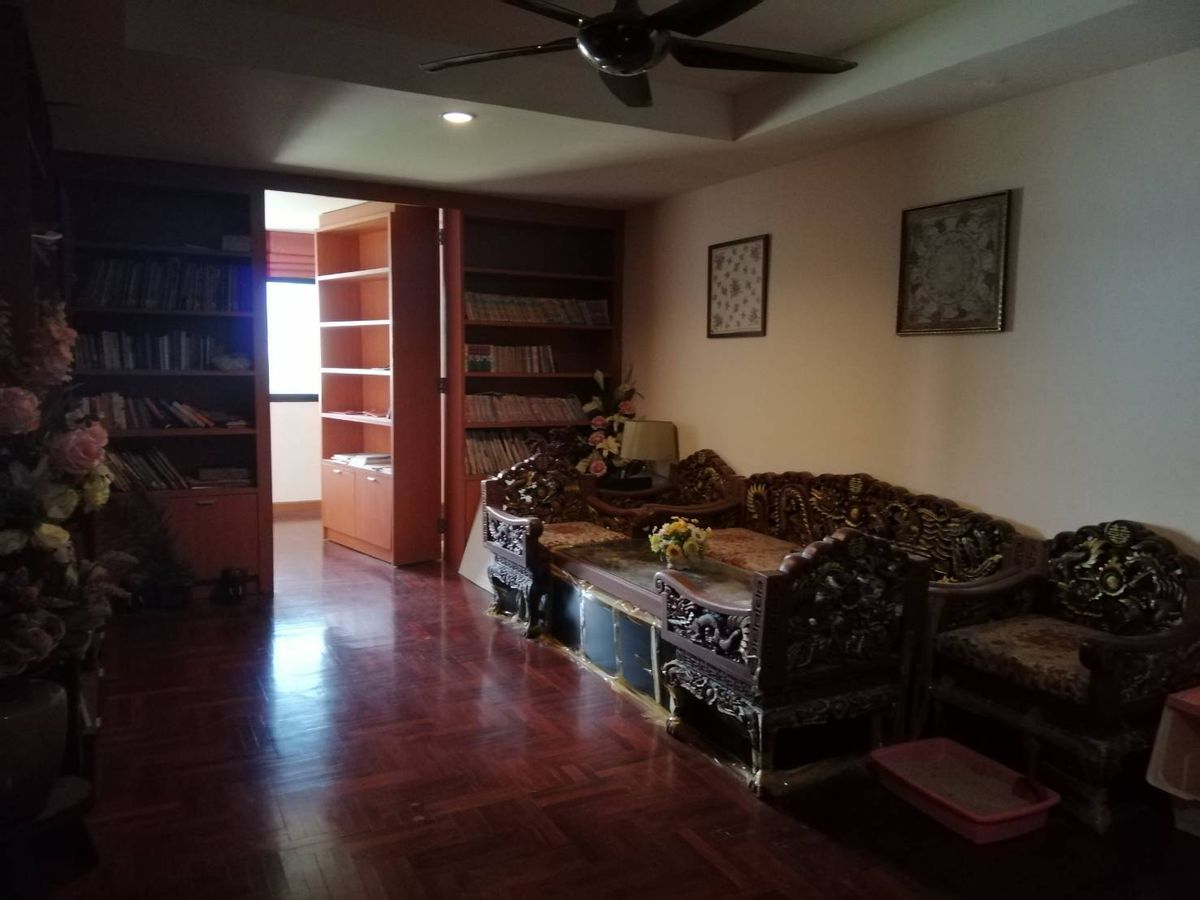 River View Village ชั้น 6 อาคาร B 160 ตร.ม. 4 นอน 4 น้ำ 7.8 ล้าน ใกล้ รพ. พระนั่งเกล้า River View Village ชั้น 6 อาคาร B 160 ตร.ม. 4 นอน 4 น้ำ 7.8 ล้าน ใกล้ รพ. พระนั่งเกล้า